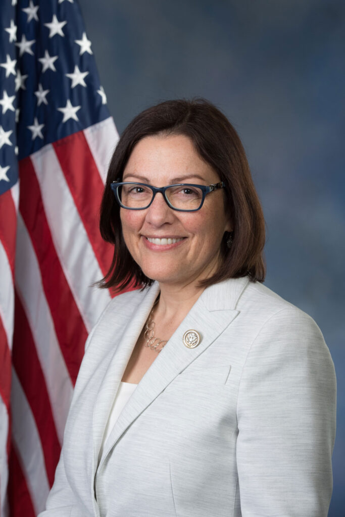 Headshot of Representative Suzan DelBene (D-WA).