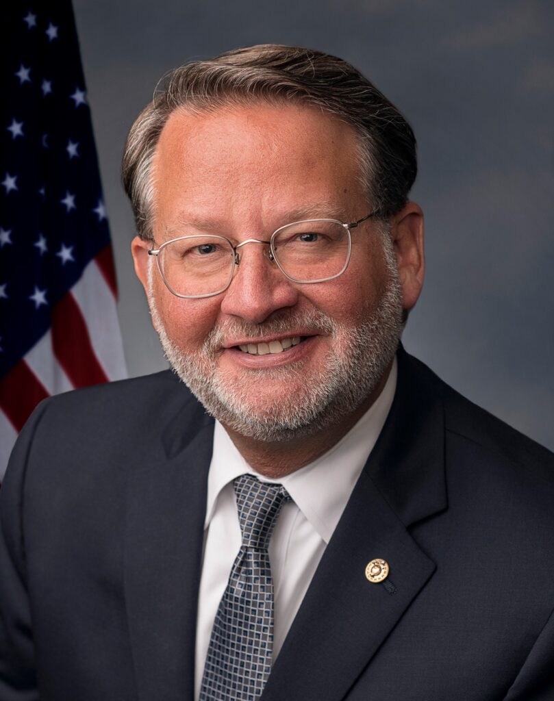 Official Portrait of U.S. Senator Gary Peters (D-MI).