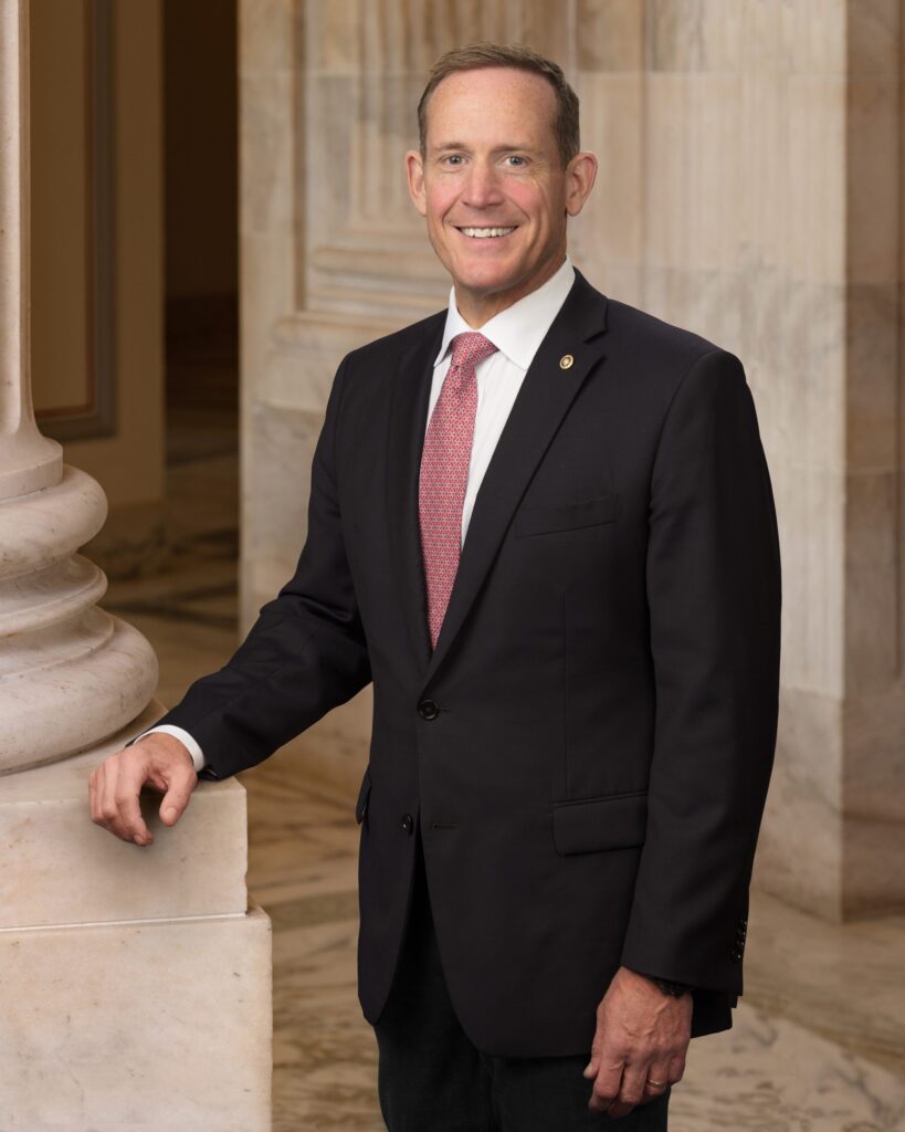 Official Portrait of U.S. Senator Ted Budd (R-NC).